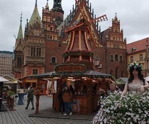 Jarmark Świętojański już działa! Zobacz, jak wygląda teraz wrocławski Rynek