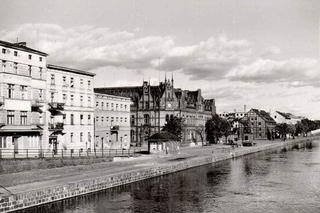 Bydgoszcz na czarno-białych pocztówkach z lat PRL. Niesamowite wspomnienia