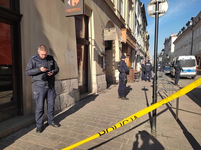 Strzelanina w Krakowie na ul. Sławkowskiej. Nie żyje jeden mężczyzna