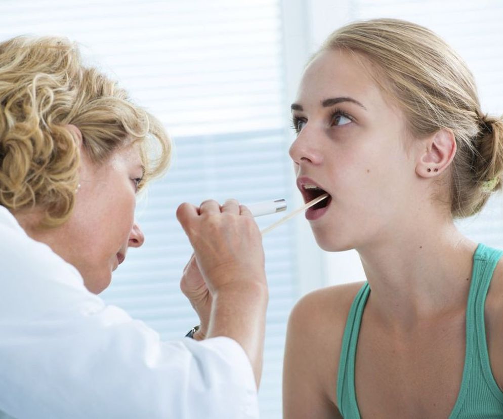 Mikrolaryngoskopia  to badanie, które wykonuje się przede wszystkim we wczesnej diagnostyce raka krtani, a także w celu pobrania z krtani wycinka do badania histopatologicznego.