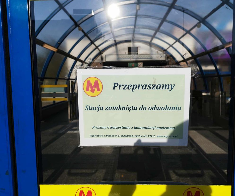 Utrudnienia w metrze. Linia M1 kursuje w dwóch pętlach 