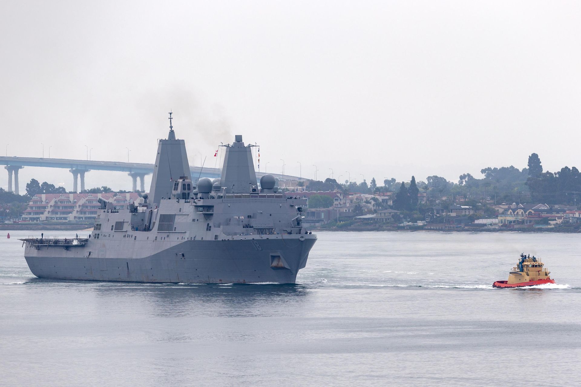 Okręt desantowy USS New Orleans (LPD-18)
