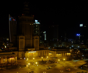 25 marca w Warszawie nagle zgasną światła. Miasto włącza się w akcję Godzina dla Ziemi