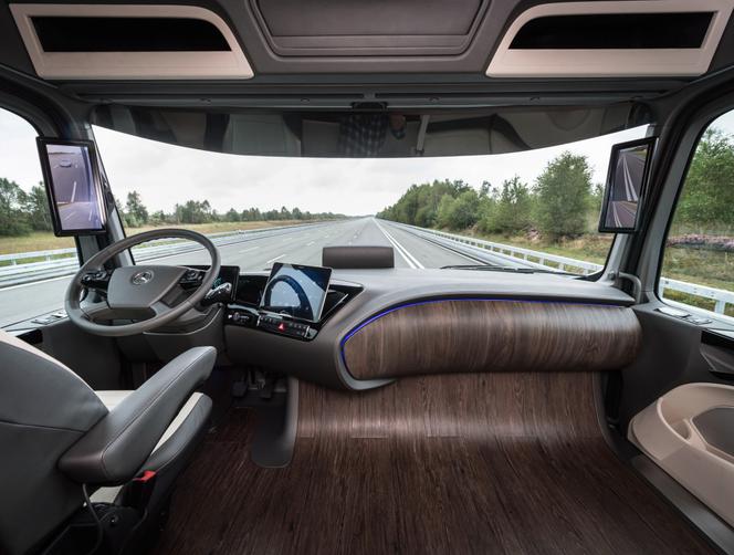 Mercedes Future Truck 2025