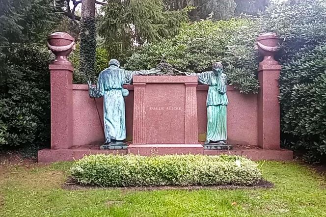 Ohlsdorfer Friedhof w Hamburgu
