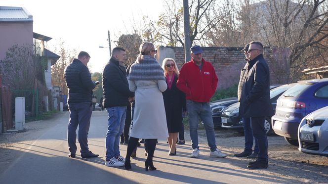 Ograniczenie prędkości czy progi zwalniające? Mieszkańcy ul. Wapiennej mają odmienne zdanie