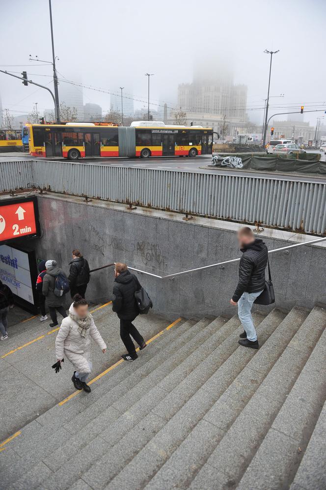 Moda na zasypywanie przejść podziemnych. Zamiast nich powstaną zebry