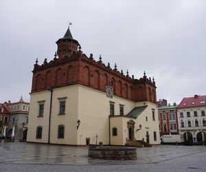 To małopolskie miasto jest dwa razy większe od Dubaju. Mało kto wie, że latem jest w nim tak gorąco, jak w arabskim kurorcie 