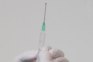 70 mld dawek szczepionki na koronawirusa pójdzie do kosza? Połajanki malkontenta