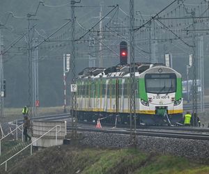 Uszkodzone linie kolejowe pod Dęblinem i w Puławach