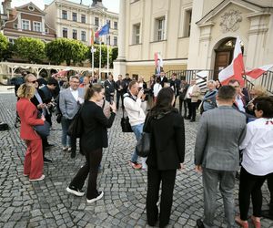 Wiec zwolenników Rafała Trzaskowskiego w Lesznie 