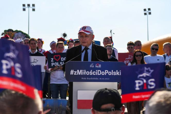 Jarosław Kaczyński na pikniku w Woli Rędzińskiej