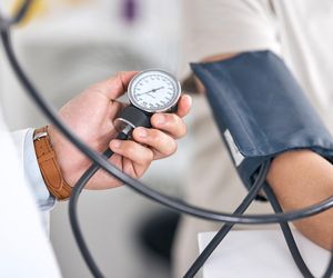 Zgubne skoki ciśnienia. Lekceważymy, a bywają objawem nowotworu