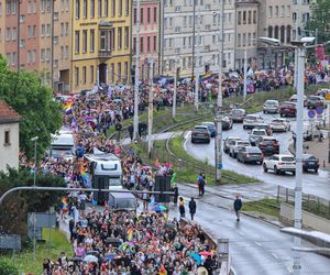 Wrocław. Ulicami miasta przeszedł 17. Marsz Równości