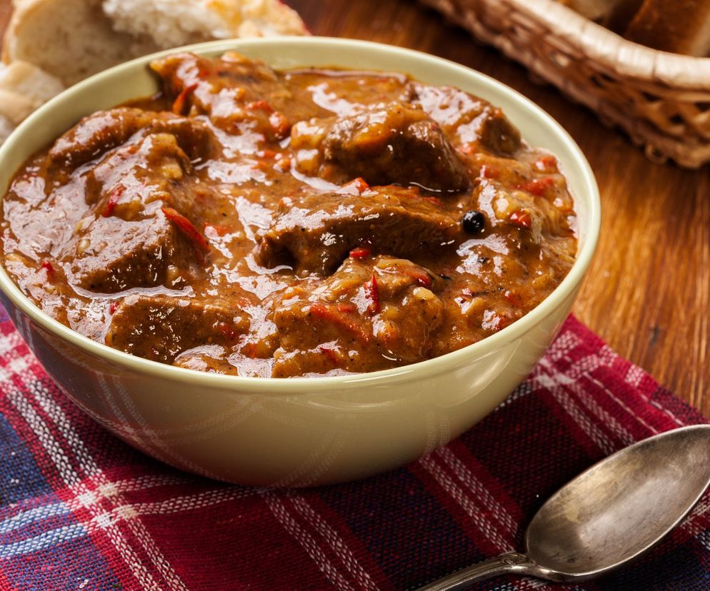 Gulasz z pręgi wołowej