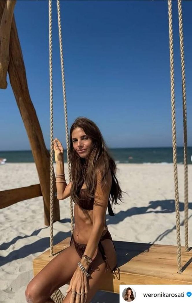 Weronika Rosati odpoczywa nad polskim morzem. Jej zdjęcia w bikini rozpaliły internautów do czerwoności 
