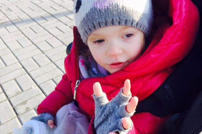 Dwuletnia Pola z Krakowa ma nowotwór oka. Potrzeba półtora miliona złotych na leczenie [AUDIO]
