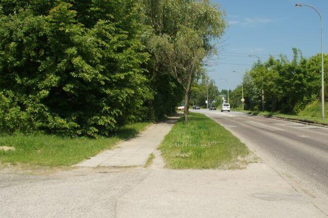 Na ulicy Nowatorów, na odcinku od Kartuskiej do Budowlanych powstanie ciąg pieszy z dopuszczeniem ruchu rowerowego.  