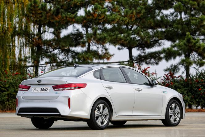 Kia Optima w wersji Hybrid i Plug-in Hybrid 