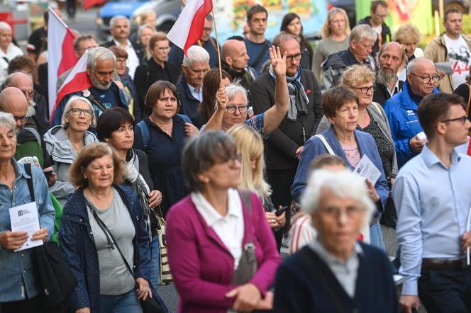 Marsz Pamięci ku czci ofiar cywilnych Powstania Warszawskiego