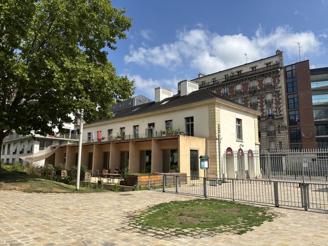 Caserne de Reuilly, Paryż