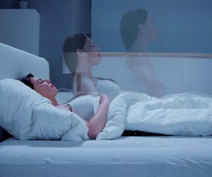 Przebudzasz się o 4:44 nad ranem? To może być dla Ciebie ważny sygnał. Numerologiczne znaczenie godziny