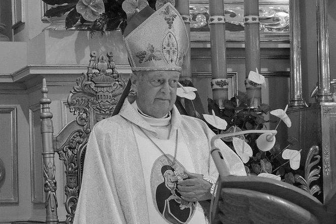Znamy datę i miejsce pogrzebu bp. Adama Dyczkowskiego