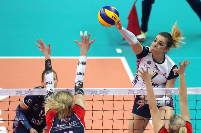 Malwina Smarzek, Chemik Police