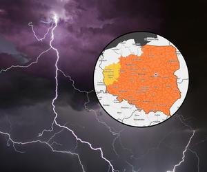 Potężna burza nadejdzie nad Warszawę? IMGW zapowiada poważne zagrożenie 