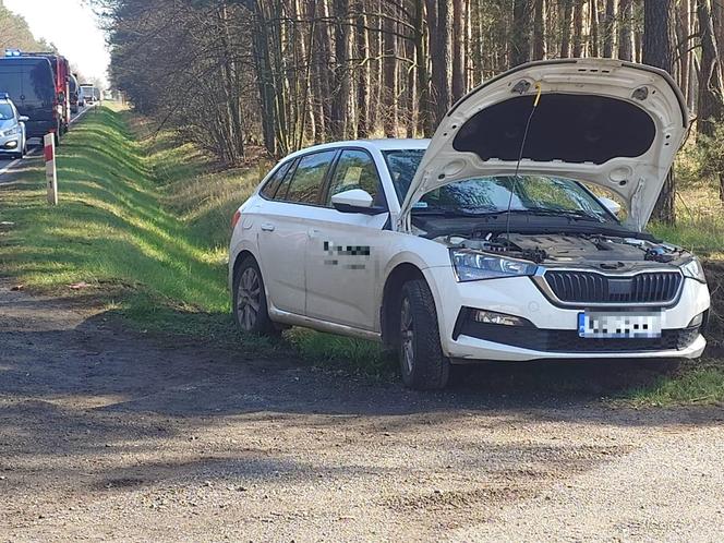 Zderzenie busa z osobówką koło Leszna. Kolizyjny wtorek w regionie