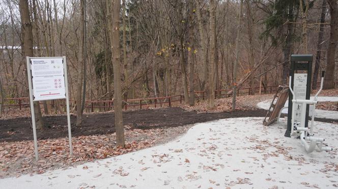 Nowe miejsce rekreacji nad Łyną coraz bliżej. Trwają prace wykończeniowe Ekotarasu w Olsztynie [ZDJĘCIA]