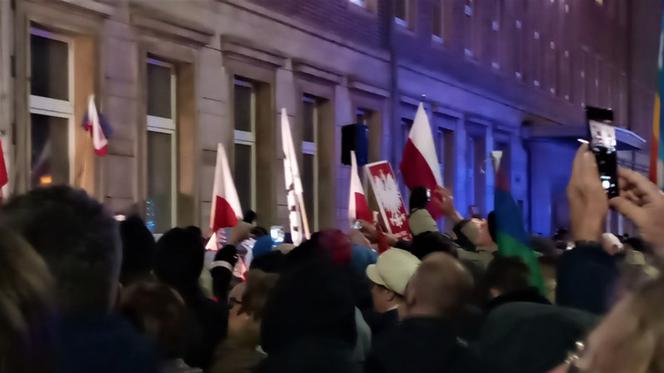 Manifestacja w obronie sądownictwa w Szczecinie