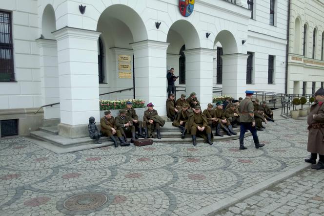 Marsz ku czci zamordowanym w Katyniu