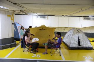 Wojna Izrael - Iran wchodzi w nowy etap. Mieszkańcy uciekają do schronów przed atakami rakietowymi