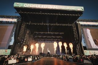 Open’er Festival 2025 - harmonogram koncertów. Kto kiedy występuje? Na której scenie?