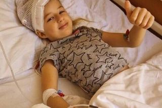 „Kości Mai łamią się jak zapałki”. Rodzina zbiera pieniądze na ostatni etap operacji