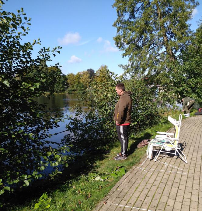 Obłowili się w ryby z Jezioraka, a nawet nagrody