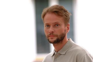 Od Na dobre i na złe po Ojca Mateusza. Tak na przestrzeni lat zmieniał się Artur Żmijewski