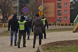  Co się dzieje w Starachowicach? Grupowe patrole policji na ulicach miasta 