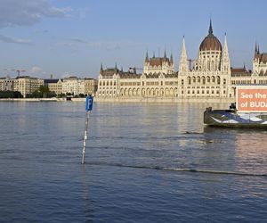 Fala kulminacyjna dociera do stolicy! Orban zapewnia, że wszystko pod kontrolą