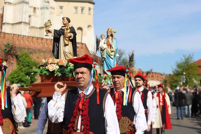 Procesja z Wawelu na Skałkę