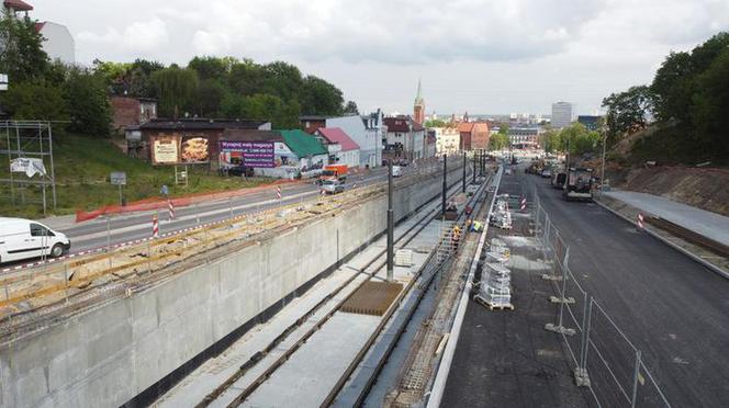 W Bydgoszczy trwa rozbudowa ulicy Kujawskiej. Otwierane są nowe jezdnie