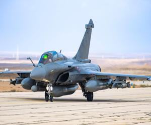 Serbskie samoloty i francuskie Rafale 