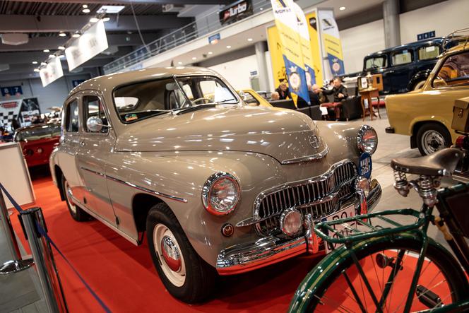 Klasyki i youngtimery na targach Poznań Motor Show 2019