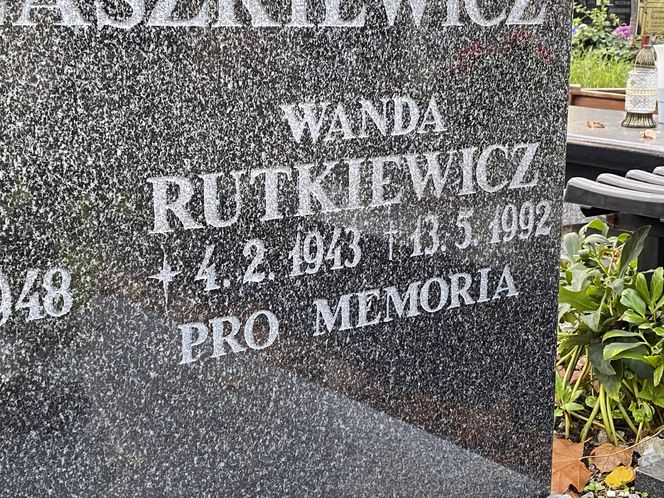 Nagrobek Wandy Rutkiewicz