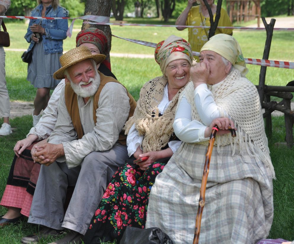 Sami swoi. Początek - Muzeum Wsi Kieleckiej w Tokarni