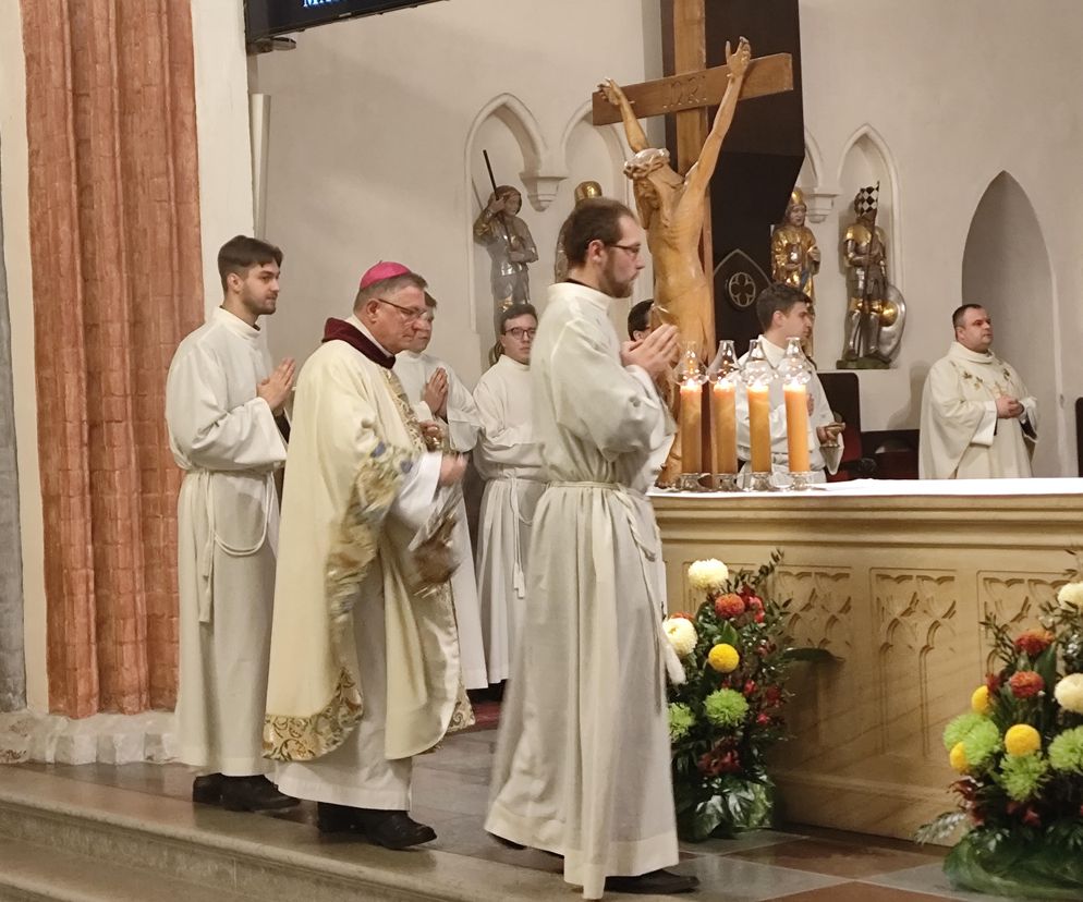 Mszą św. za ojczyznę rozpoczęły się w Koszalinie uroczystości Narodowego Święta Niepodległości