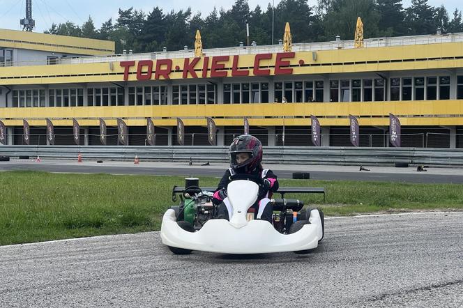 Izabela Zalech uwielbia drifting i gokarty. Będzie nową gwiazdą motorsportu?