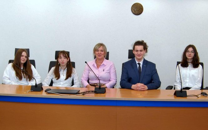 Debaty siedleckiej młodzieży ze szkół podstawowych i średnich odbyły się w ramach kampanii profilaktycznej Widzę Rozmawiam Reaguję 2025