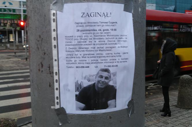 Na wrocławskich ulicach pojawiły się ogłoszenia ze zdjęciem zaginionego